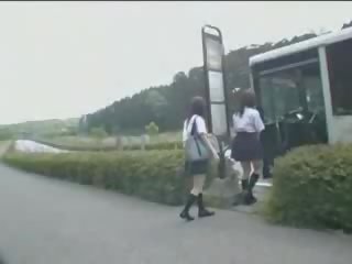 Japán asszony és mániás -ban busz mov