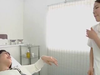 Japonská lesbička desirable plivání masáž klinika subtitled