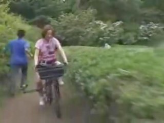 일본의 가장 사랑하는 masturbated 동안 승마 에이 specially modified x 정격 영화 bike!